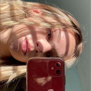 Meet your Posher, Macy